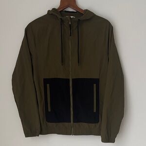 Nordstrom BP Green Black Long Sleeved Colorblock Windbreaker